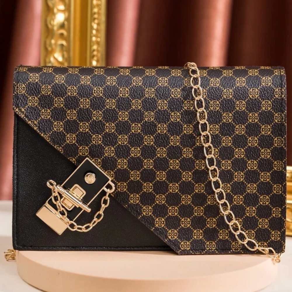 Colorblock Geometric Graphic Chain Flap Square Bag